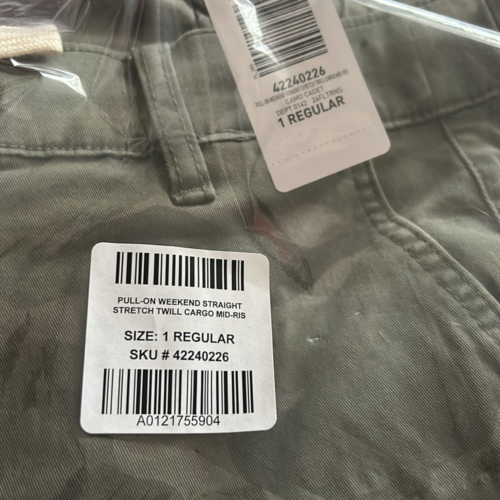 Torrid Weekend Boyfriend Cargo Pant Women's Camo Camouflage
New 0Tall 1Reg 1Tall - Picture 6 of 6